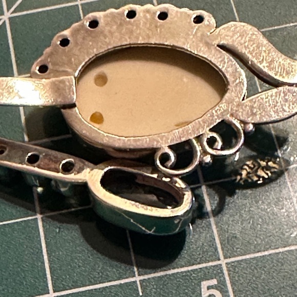 Bali goddess sterling pendant and chain - Picture 6 of 7